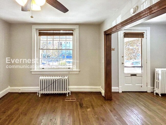 Building Photo - 2708 W Grace St