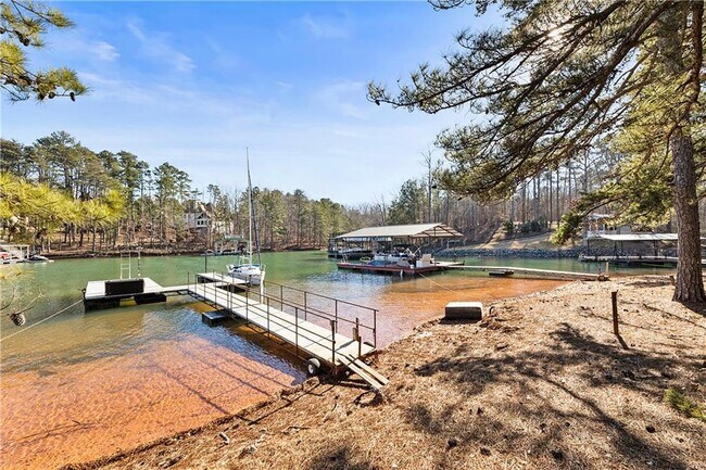 Building Photo - 4035 Lacey Dr