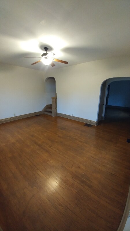 Building Photo - 825 Tremont Ave SW
