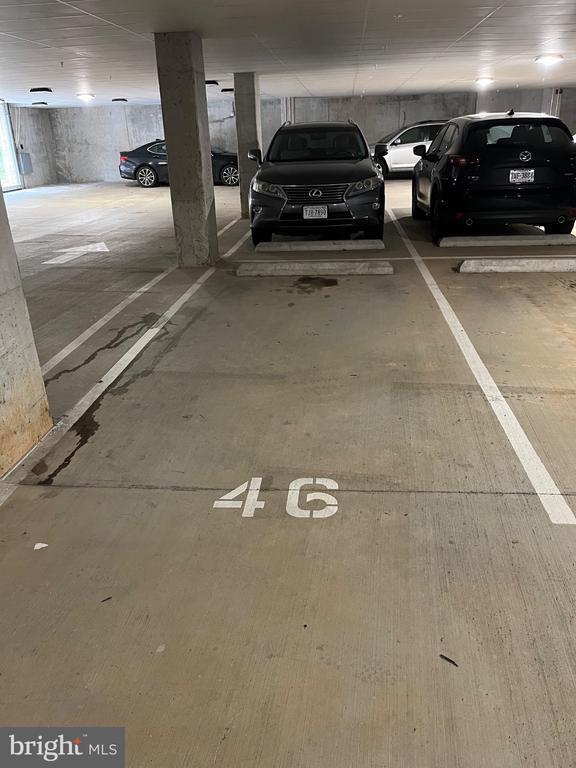 Building Photo - 1675 Bandit Loop