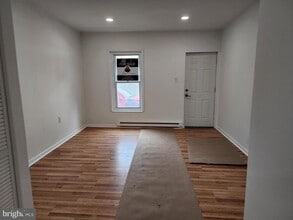 Building Photo - 517 N Elliger St
