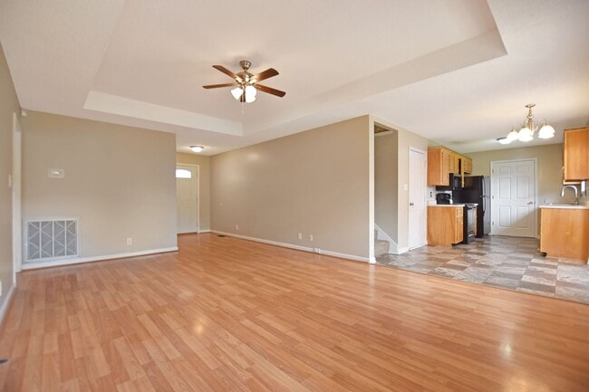 Building Photo - Pet Friendly Three Bedroom with Bonus!