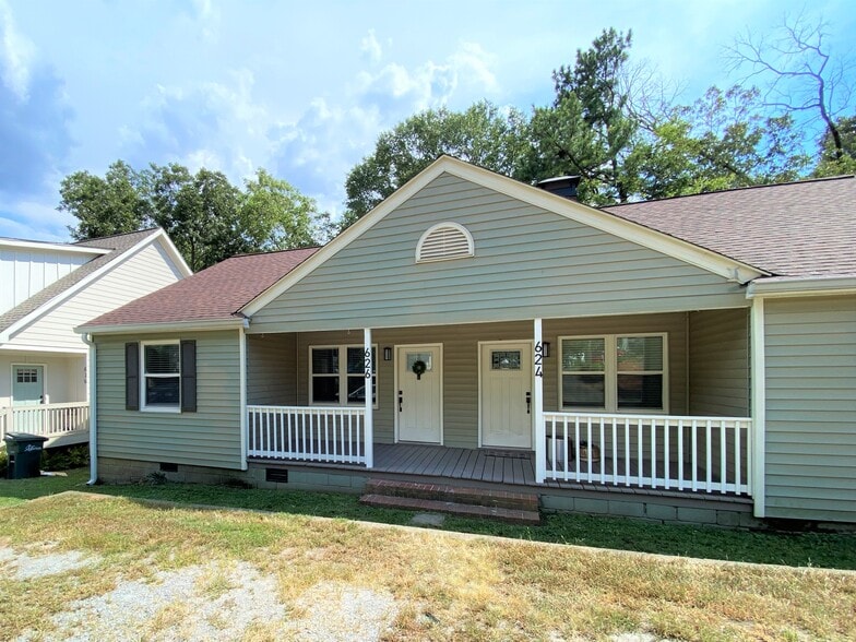 Primary Photo - 624 Frasier St