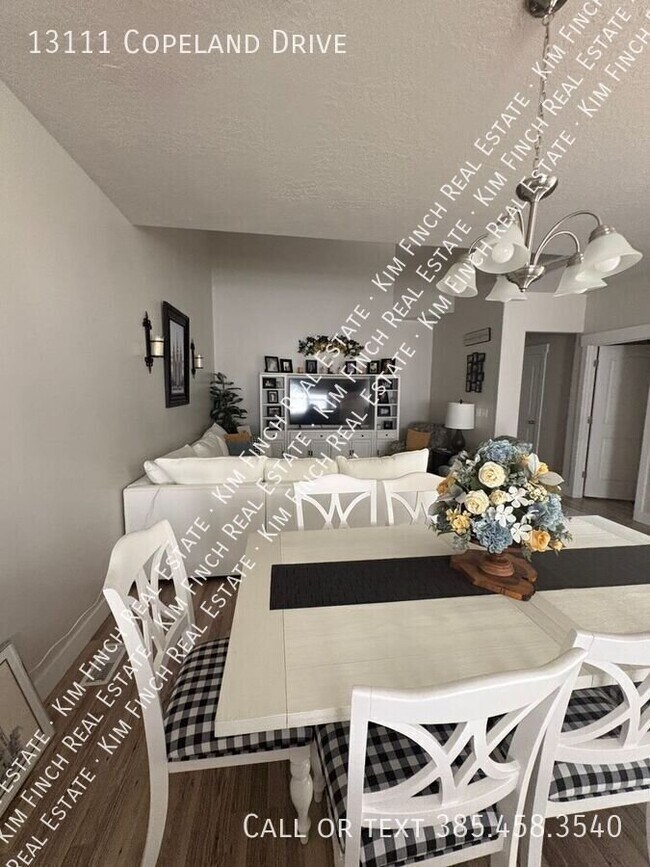 Building Photo - 13111 Copeland Dr