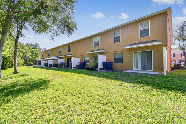 Building Photo - 4221 Winding River Way