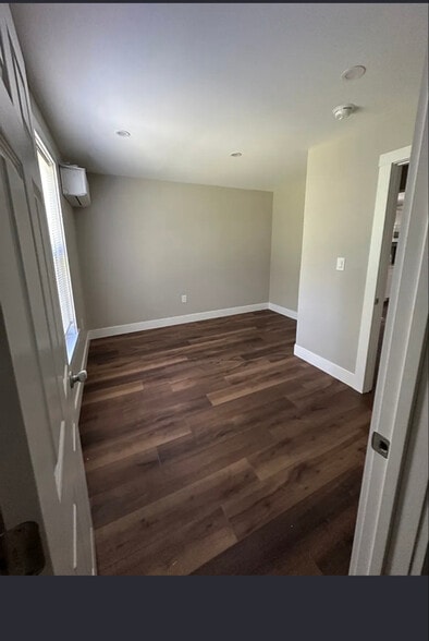 Building Photo - 26 Pacific Ave