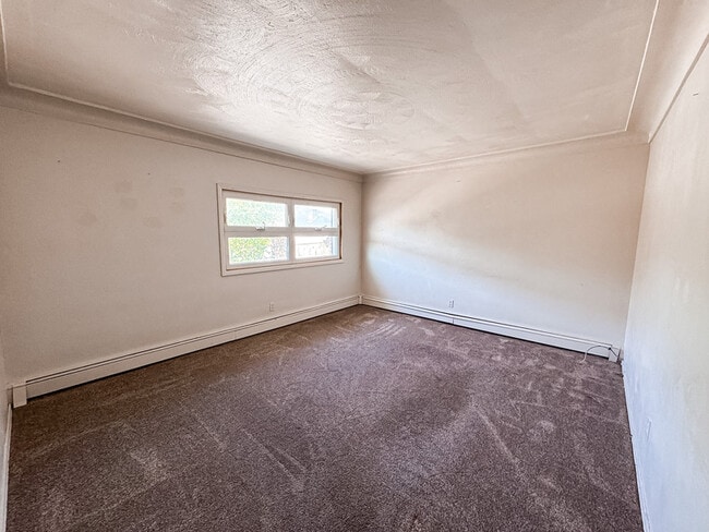 Building Photo - 4719 3rd St