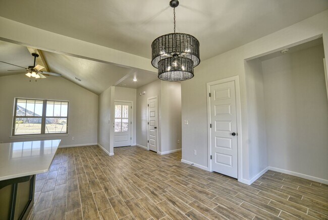 Building Photo - Brand New Home in Washington!