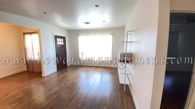 Building Photo - Lovely Home in a Quiet Neighborhood