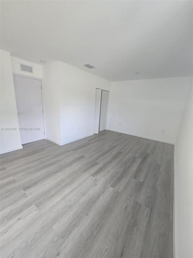 Building Photo - 568 NW 7th St