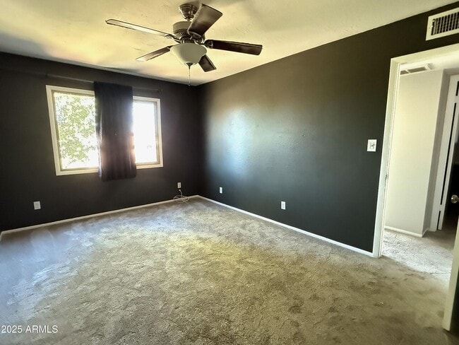 Building Photo - 8125 E Glenrosa Ave