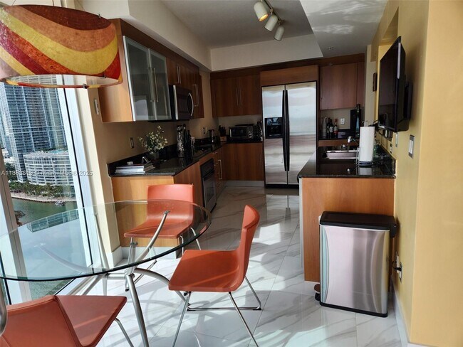 Building Photo - 325 S Biscayne Blvd