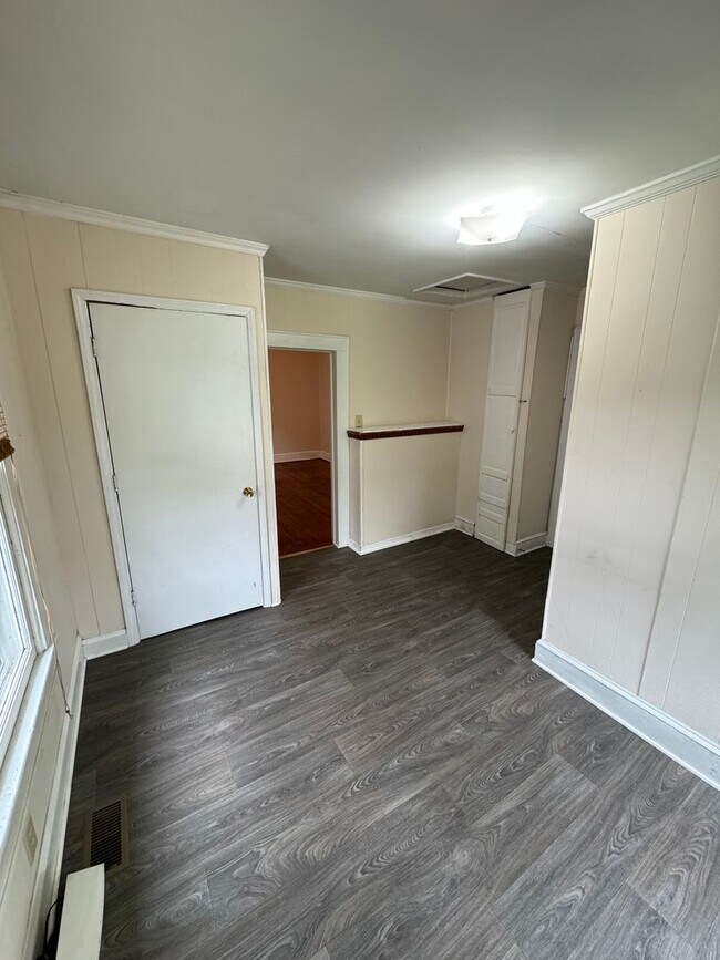 Building Photo - Cute 1 bedroom 1 bathroom home. Very close to research campus and downtown Kannapolis