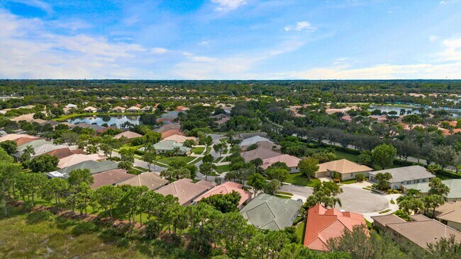 Building Photo - 9150 Bay Harbour Cir