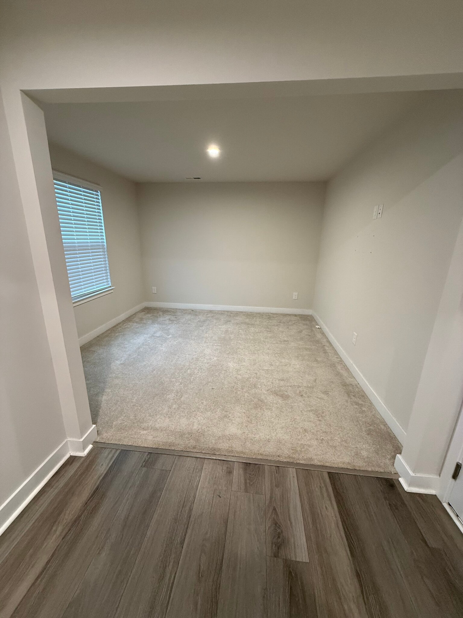 Building Photo - 2132 Autumn Cyprus Ave