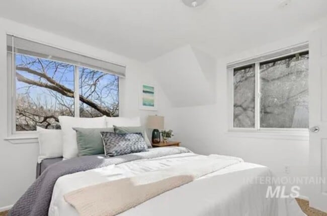 Building Photo - Charming North End Home in Prime Location!