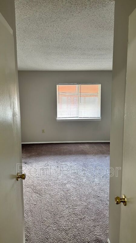 Building Photo - 4153 S Semoran Blvd