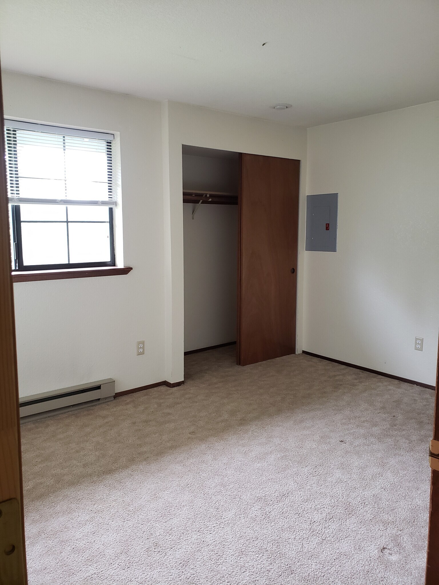 Building Photo - 853 San Juan Blvd