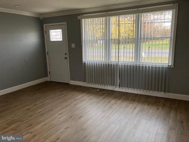 Building Photo - 930 Pemberton Browns Mills Rd