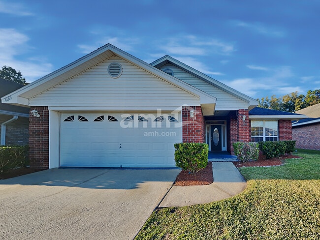 Building Photo - 6265 Ironside Dr N