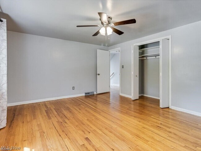 Building Photo - 2348 Saybrook Rd