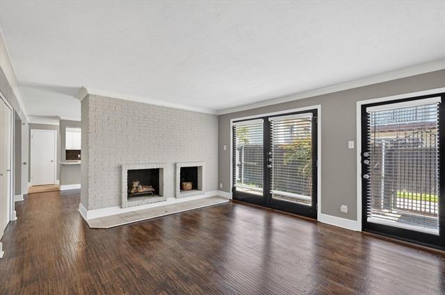 Building Photo - 5932 Sandhurst Ln