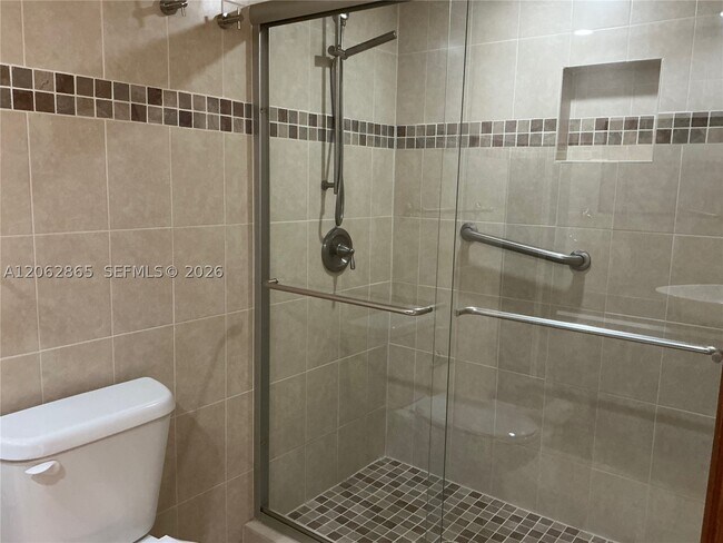 Building Photo - 8559 SW 115th Pl
