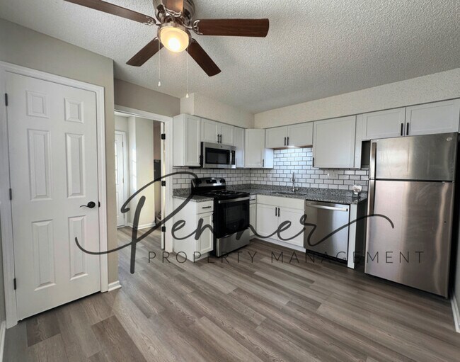 Building Photo - 105 SW 20th St