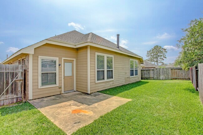 Building Photo - 19223 Fisher Ridge Ln