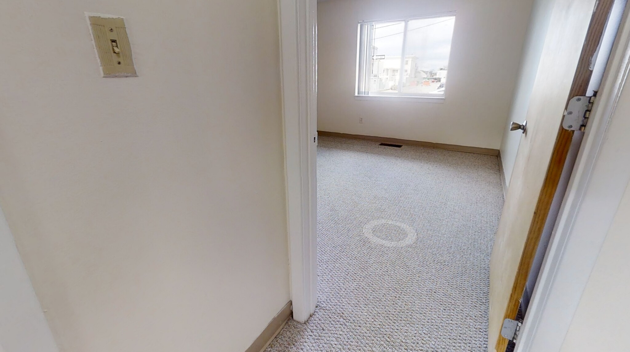 Building Photo - 144 North Beacon St