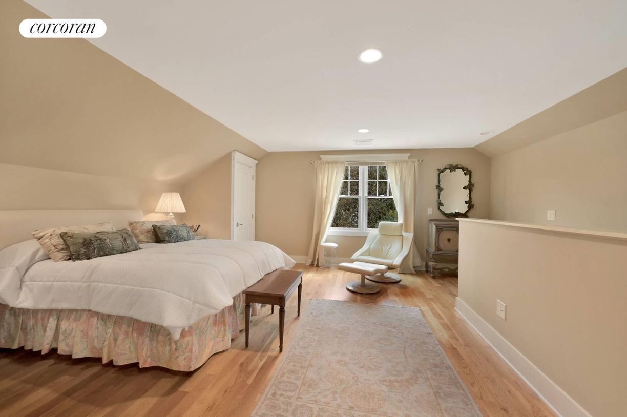 Building Photo - 55 White Oak Ln