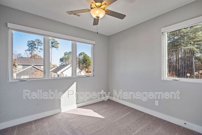 Building Photo - 14 Slater Dr
