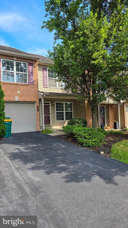Primary Photo - 1227 Cross Creek Dr