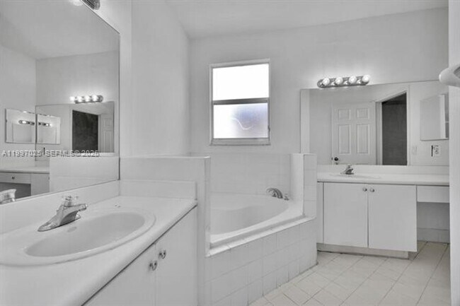 Building Photo - 12864 SW 133rd Terrace