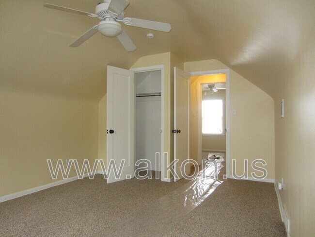 Building Photo - 2411 Webster Ave