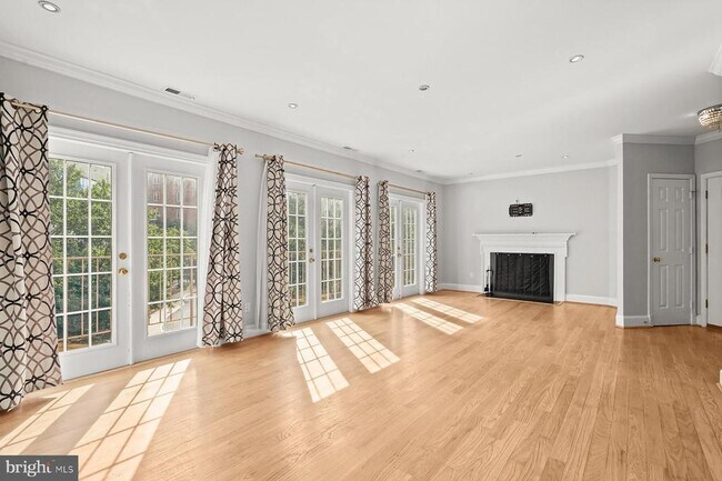 Building Photo - 4305 Massachusetts Ave NW