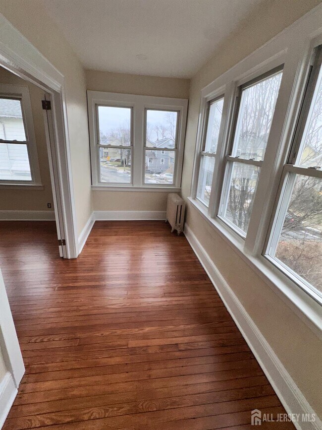 Building Photo - 6 Field Rd