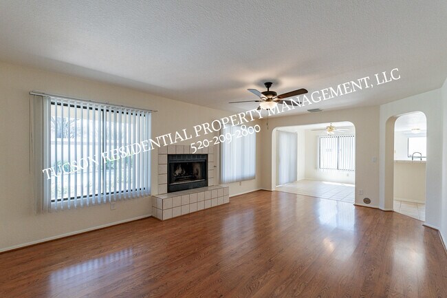 Building Photo - 12490 N Copper Queen Way
