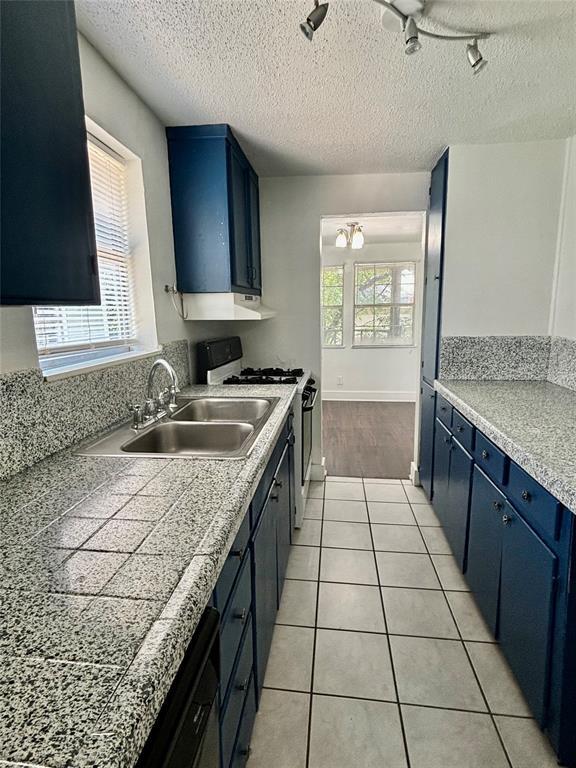 Building Photo - 1205 Olander St