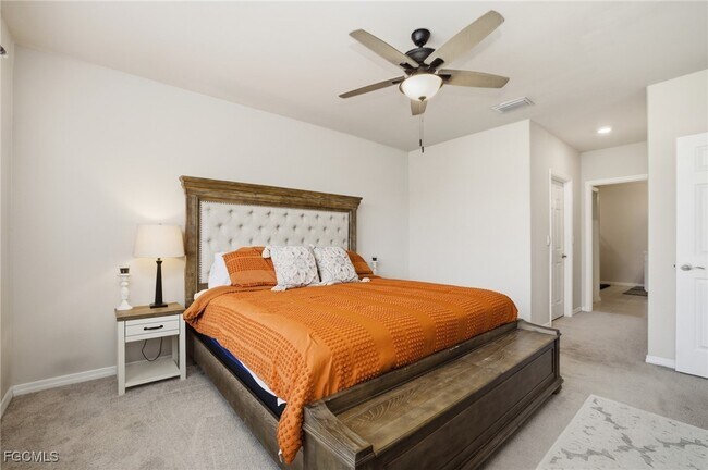 Building Photo - 1917 SW 4th St