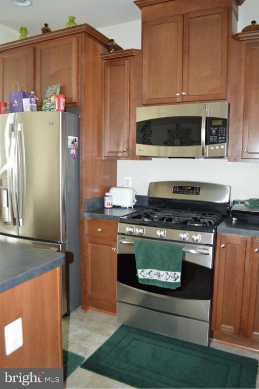 Building Photo - 27 Rapidan Dr