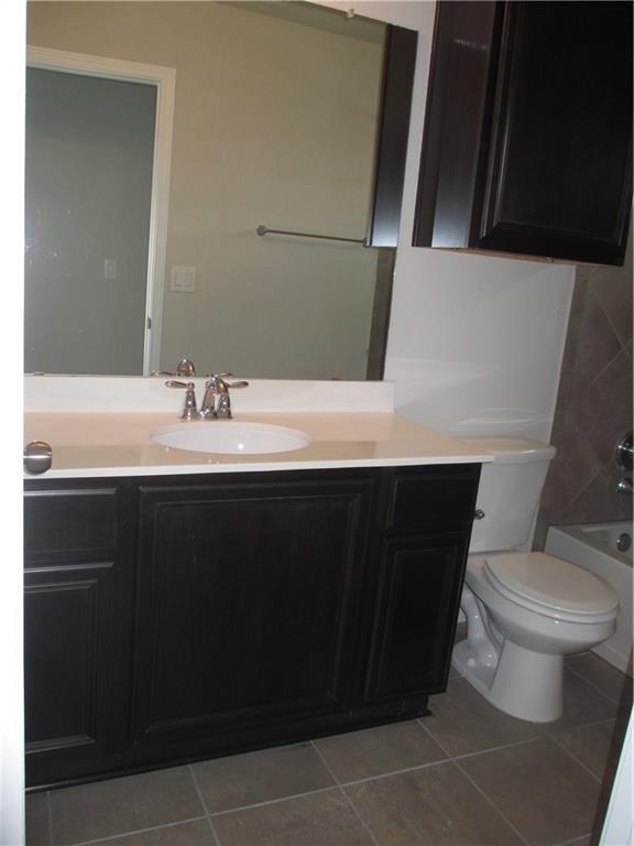 Building Photo - 1704 Willow Vista