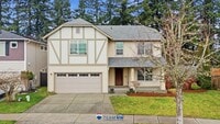Building Photo - 3 bed 2.5 bath updated home in Tumwater School District - 2300 sq.ft. - fenced back yard.