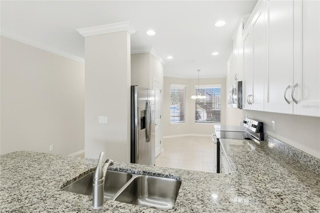 Building Photo - 12710 Sorrento Wy