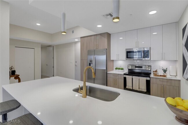 Building Photo - 26600 Rosewood Pointe Dr
