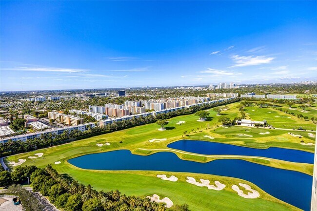 Building Photo - 1745 E Hallandale Beach Blvd