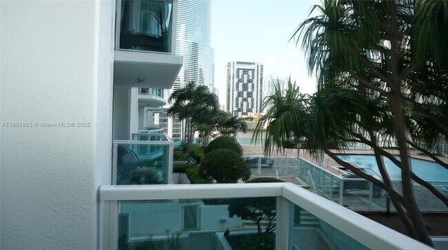 Building Photo - 31 SE 5th St