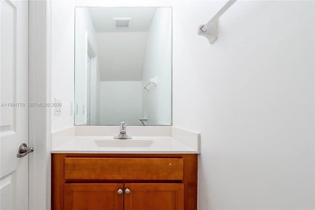 Building Photo - 5354 Ellery Terrace