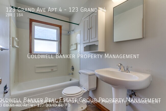 Building Photo - 123 Grand Ave