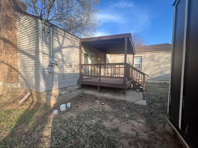 Building Photo - 1817 Breckenridge Dr